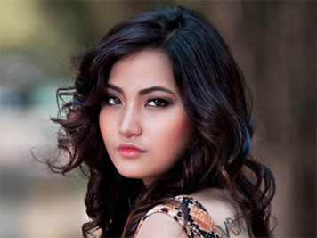 求购最新资源的免费轰炸机